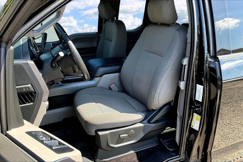 Ford F-150 Lariat SuperCab 8-ft. 4WD 2016