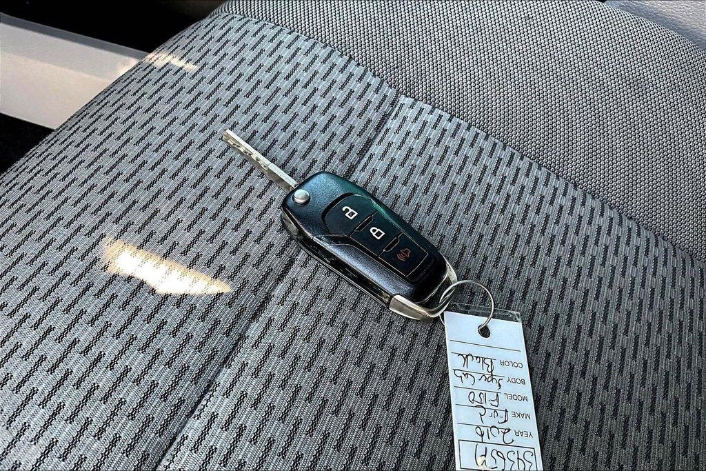 Ford F-150 Lariat SuperCab 8-ft. 4WD 2016