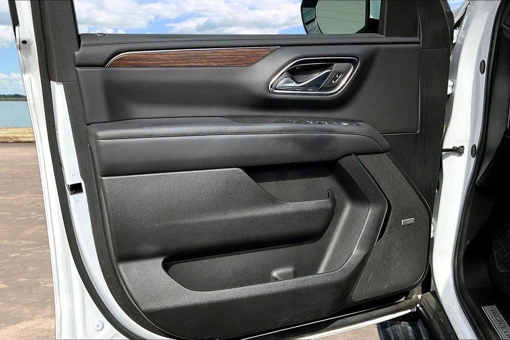 Chevrolet Tahoe High Country 4WD 2024