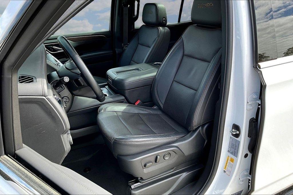 Chevrolet Tahoe High Country 4WD 2024