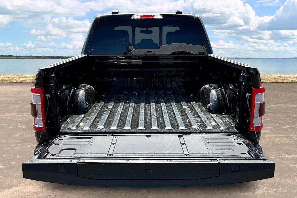 Ford F-150 Lariat SuperCrew 5.5-ft. Bed 4WD 2023