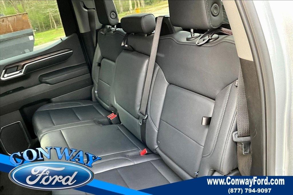 GMC Sierra 1500 SLT Crew Cab 4WD 2025