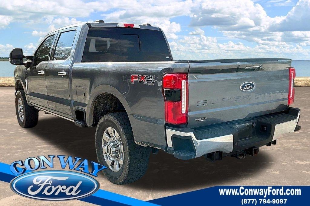 Ford F-250 SD XL Crew Cab 4WD 2024