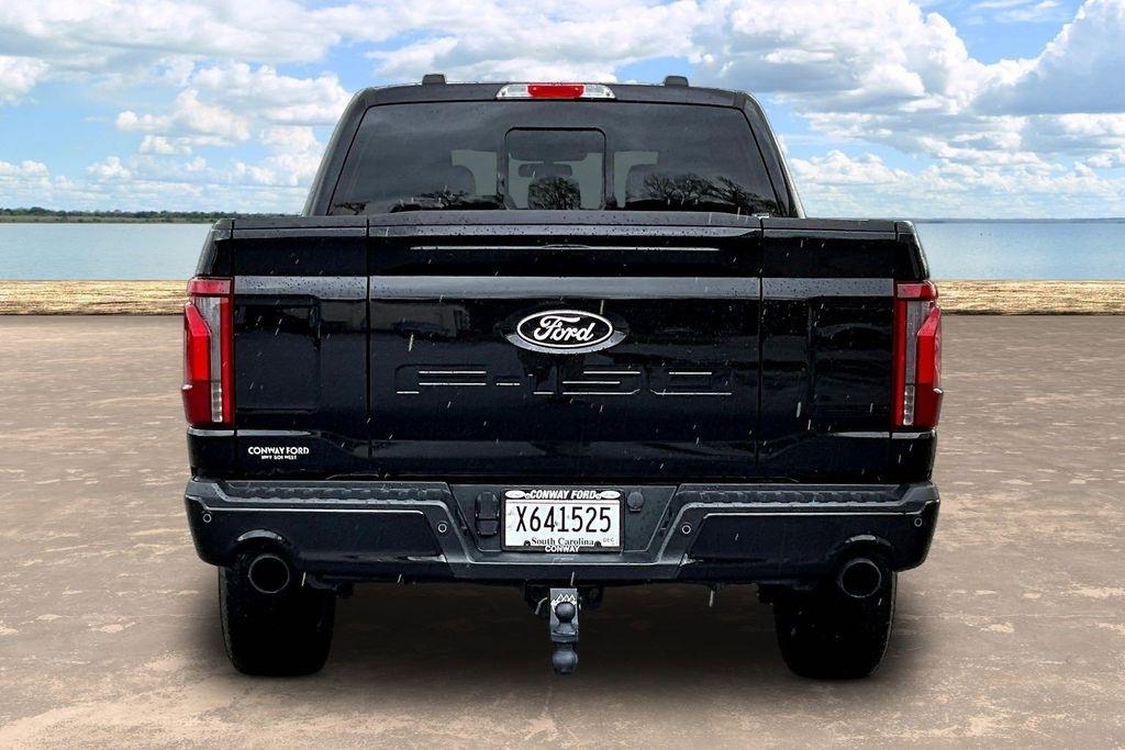 Ford F-150 Lariat SuperCrew 4WD 2025