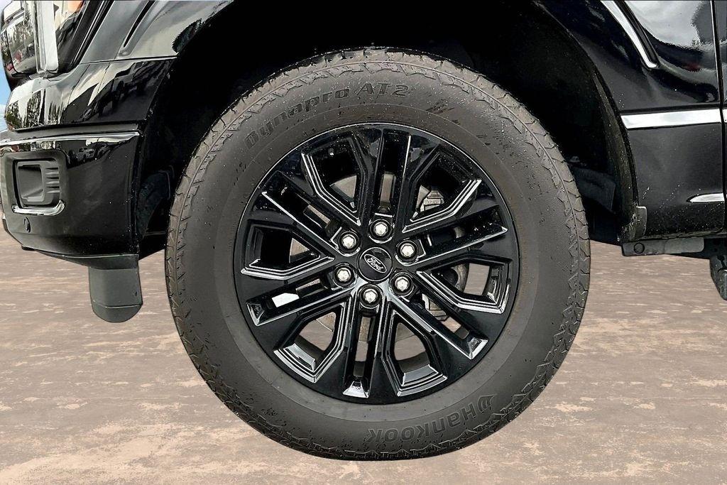 Ford F-150 Lariat SuperCrew 4WD 2025