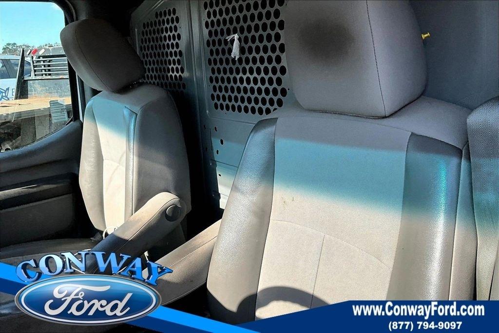 Nissan NV Cargo 2500 HD S V6 2016