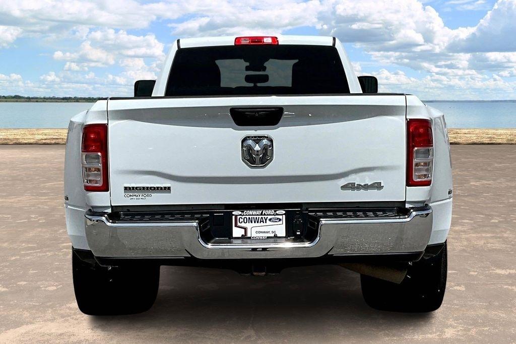 RAM 3500 Big Horn Crew Cab LWB 4WD DRW 2024
