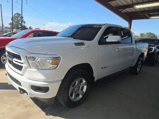 RAM 1500 Big Horn Crew Cab SWB 4WD 2019