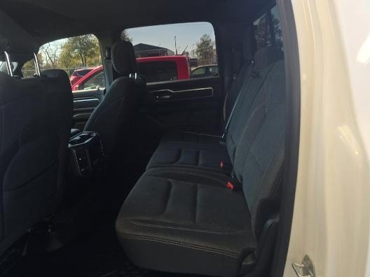 RAM 1500 Big Horn Crew Cab SWB 4WD 2019