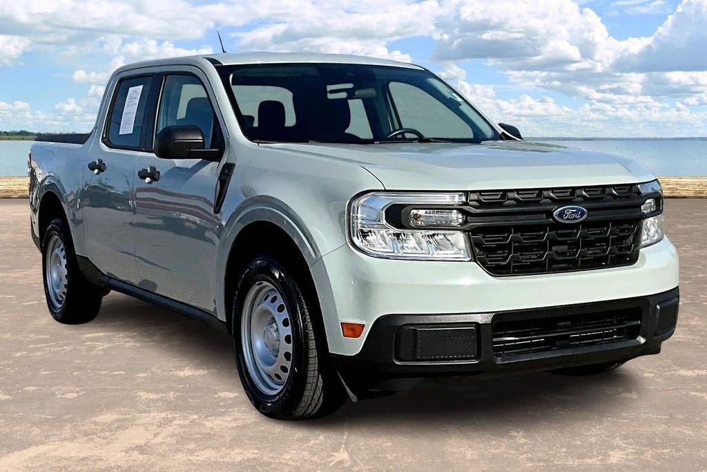 2022 Ford Maverick XL