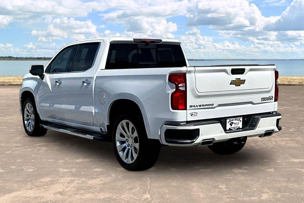 Chevrolet Silverado 1500 Limited High Country Crew Cab Long Box 4WD 2022