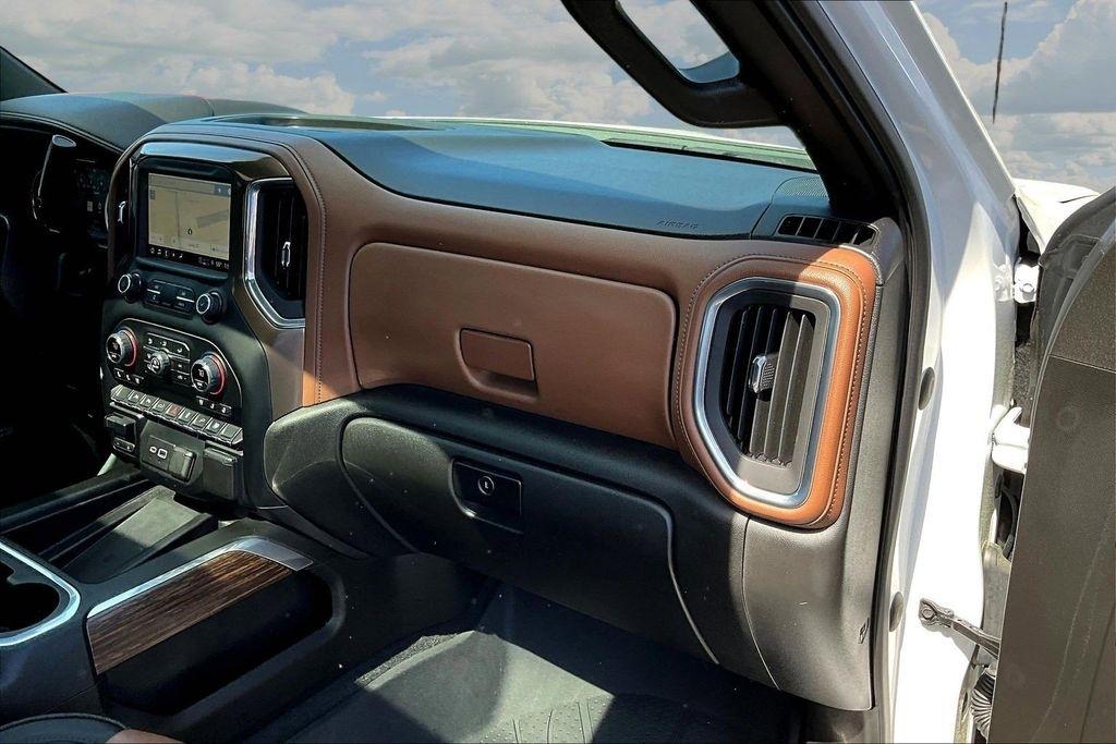 Chevrolet Silverado 1500 Limited High Country Crew Cab Long Box 4WD 2022