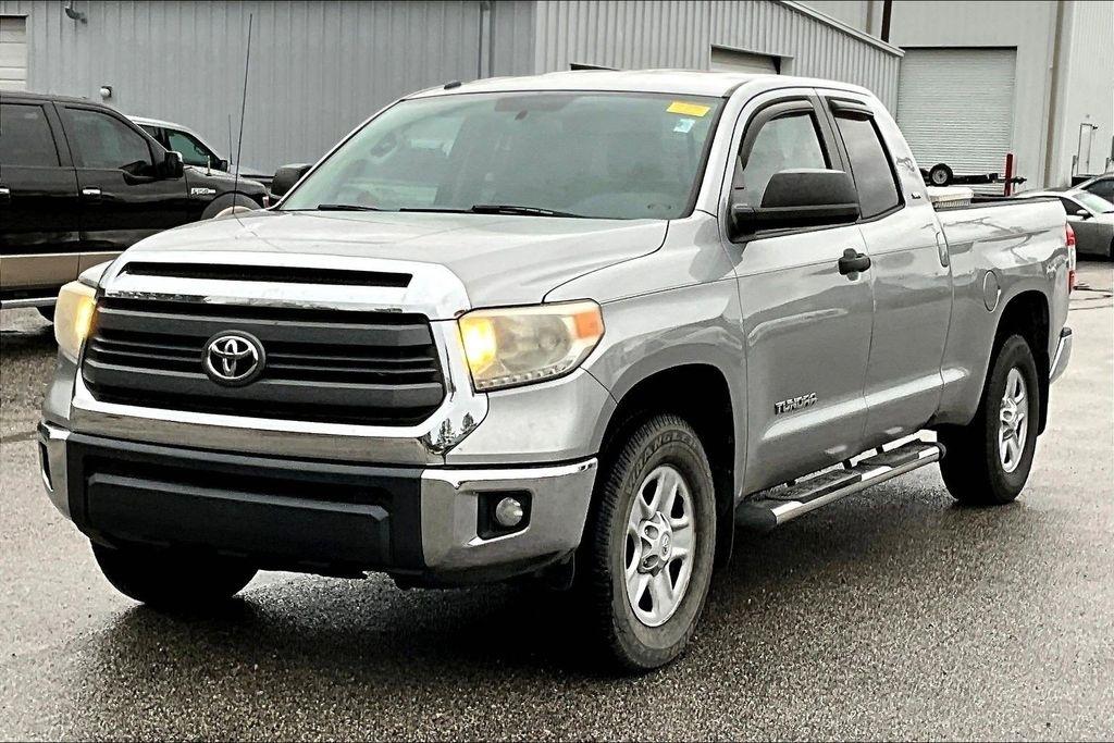 Toyota Tundra SR5 4.6L V8 Double Cab 2WD 2015