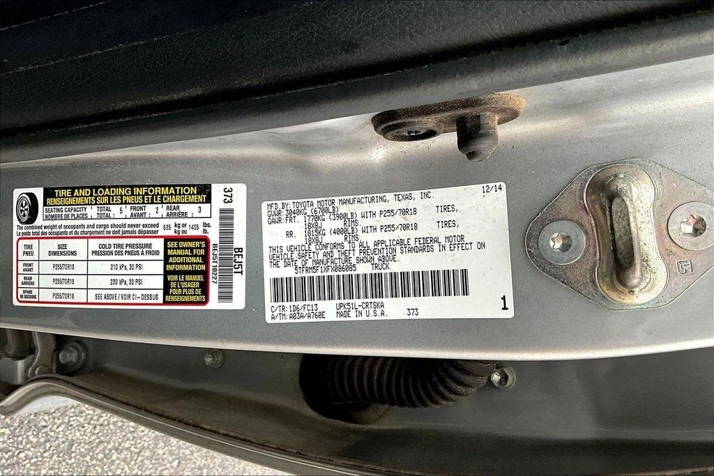 Toyota Tundra SR5 4.6L V8 Double Cab 2WD 2015