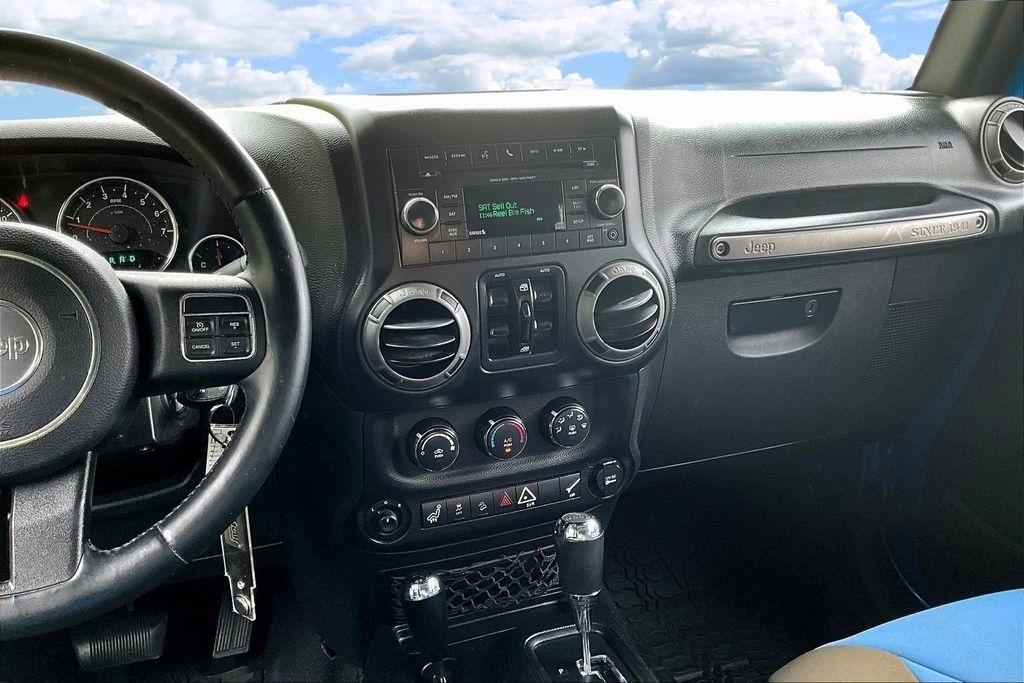 Jeep Wrangler Unlimited Sport 4WD 2015