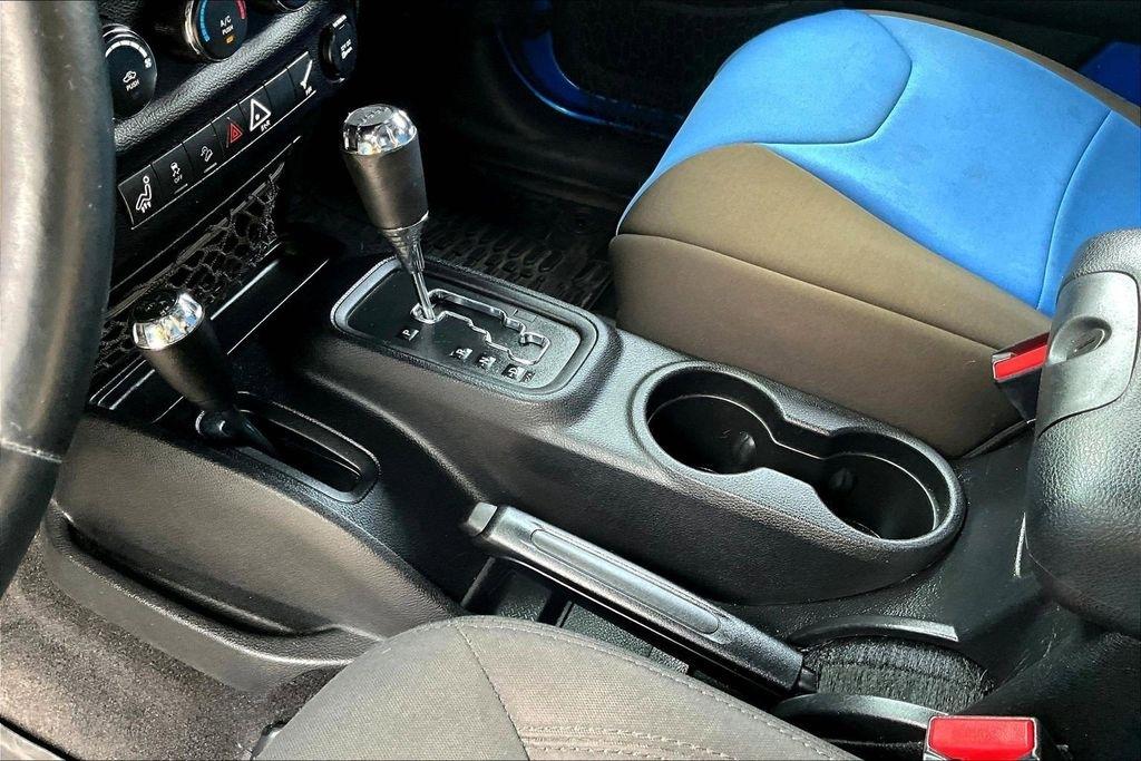 Jeep Wrangler Unlimited Sport 4WD 2015