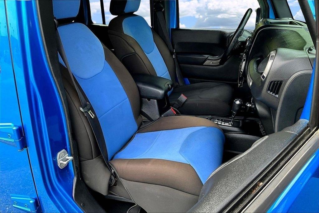 Jeep Wrangler Unlimited Sport 4WD 2015