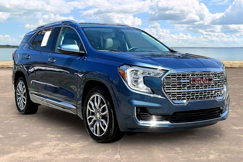 2024 GMC Terrain Denali AWD