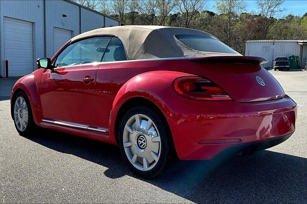 Volkswagen Beetle 1.8T PZEV Convertible 2015
