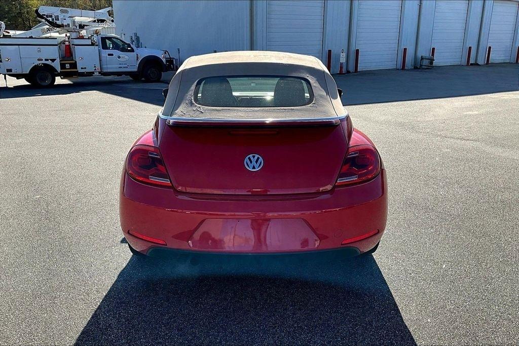 Volkswagen Beetle 1.8T PZEV Convertible 2015