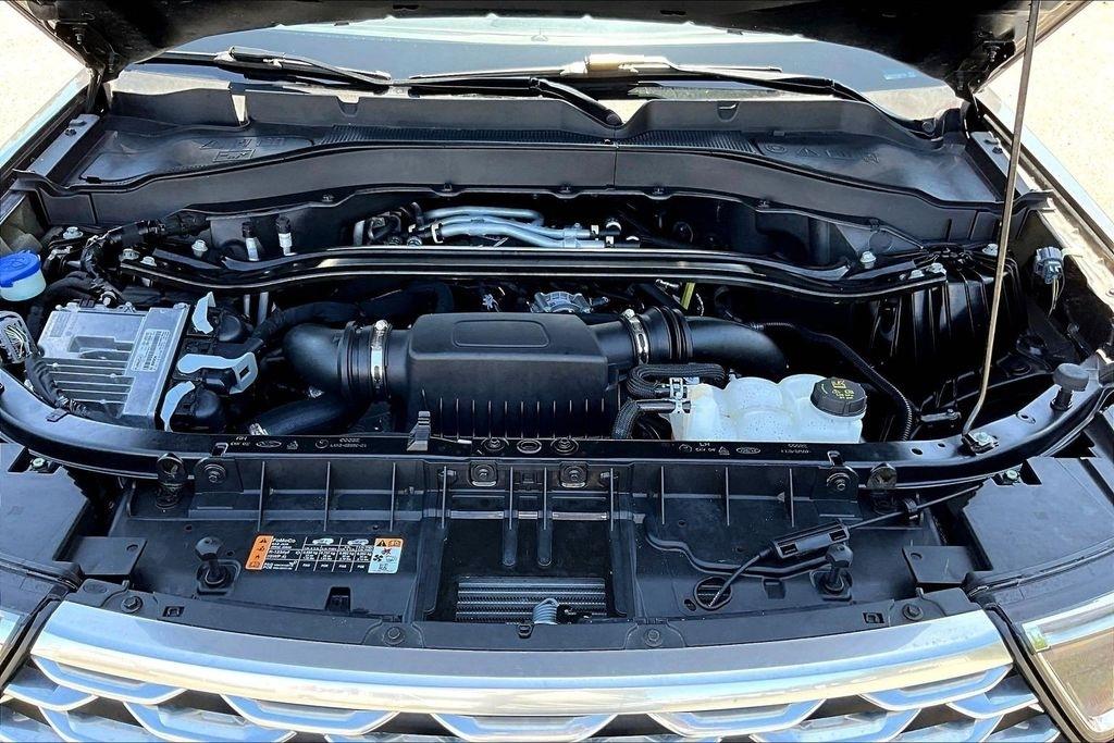 Ford Explorer Platinum AWD 2023