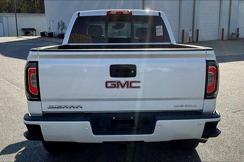 GMC Sierra 1500 Denali Crew Cab Long Box 4WD 2018
