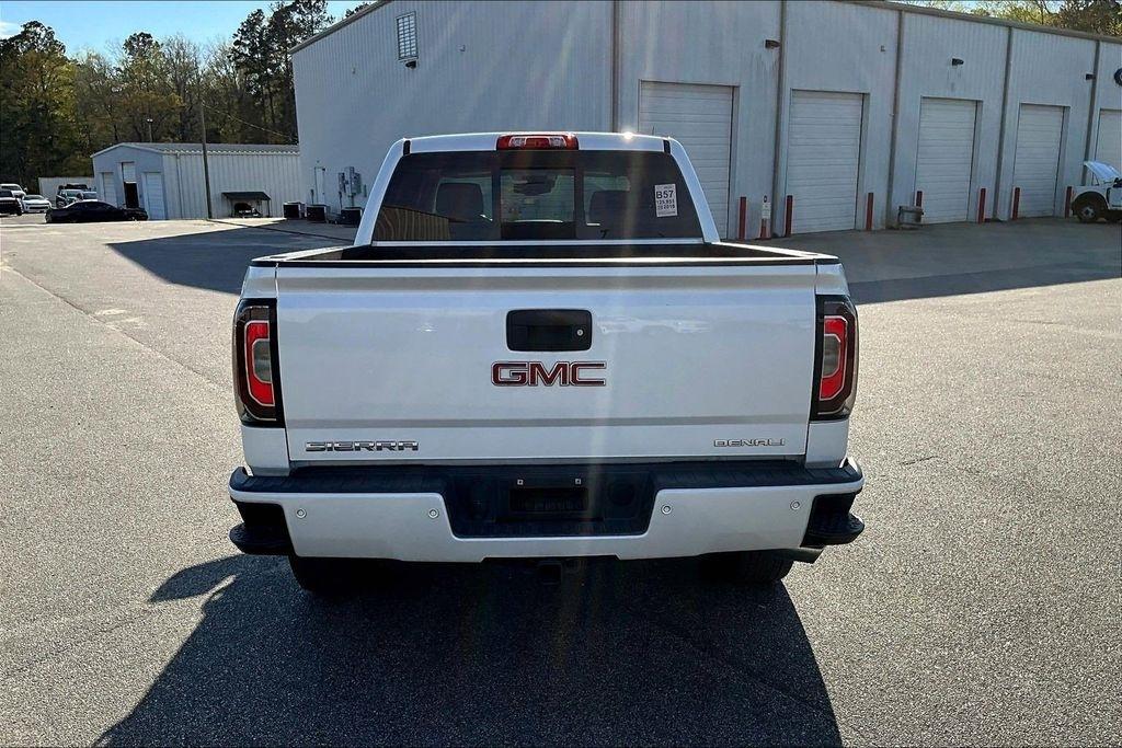 GMC Sierra 1500 Denali Crew Cab Long Box 4WD 2018
