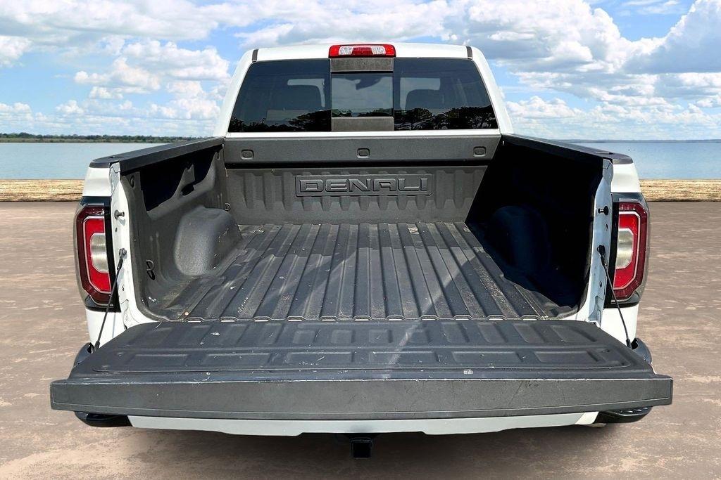 GMC Sierra 1500 Denali Crew Cab Long Box 4WD 2018