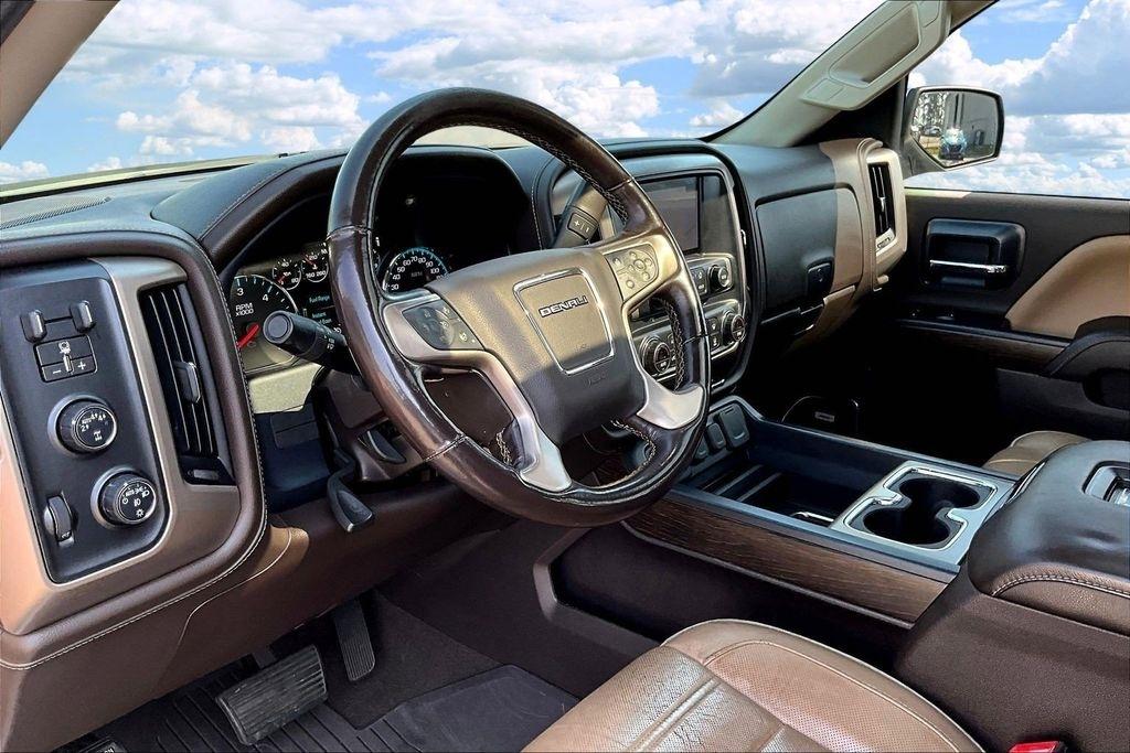 GMC Sierra 1500 Denali Crew Cab Long Box 4WD 2018