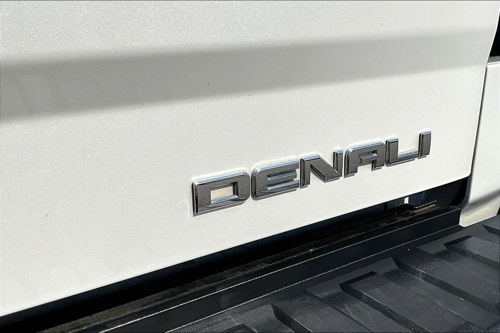 GMC Sierra 1500 Denali Crew Cab Long Box 4WD 2018
