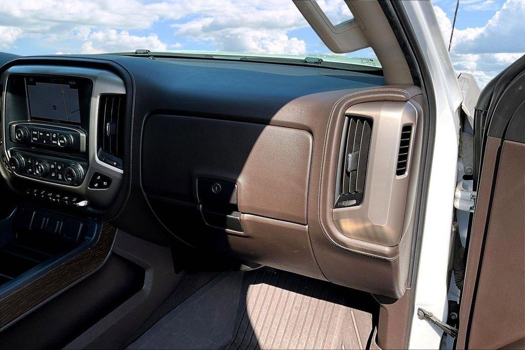 GMC Sierra 1500 Denali Crew Cab Long Box 4WD 2018
