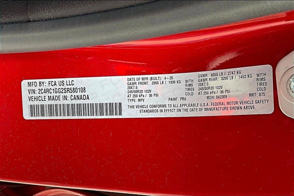 Chrysler Pacifica Limited 2025
