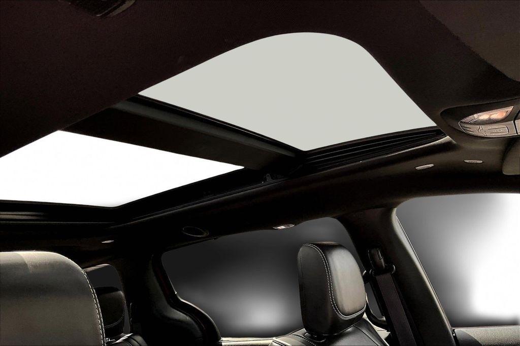 Chrysler Pacifica Limited 2025