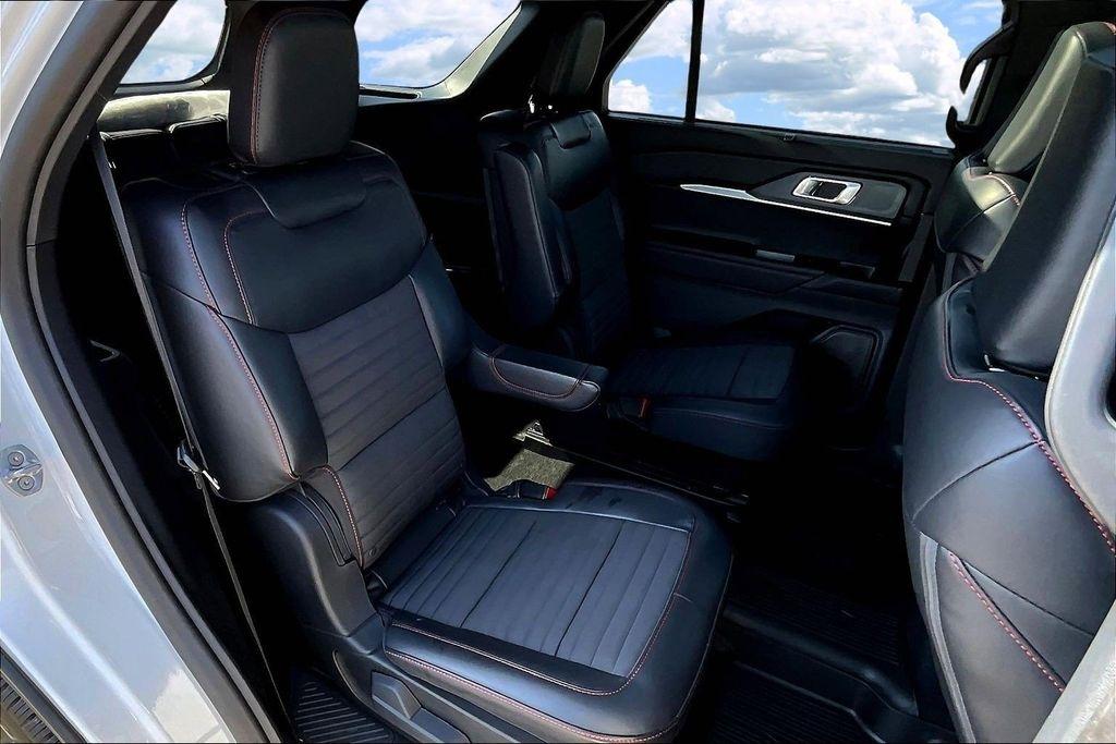 Ford Explorer ST-Line AWD 2025