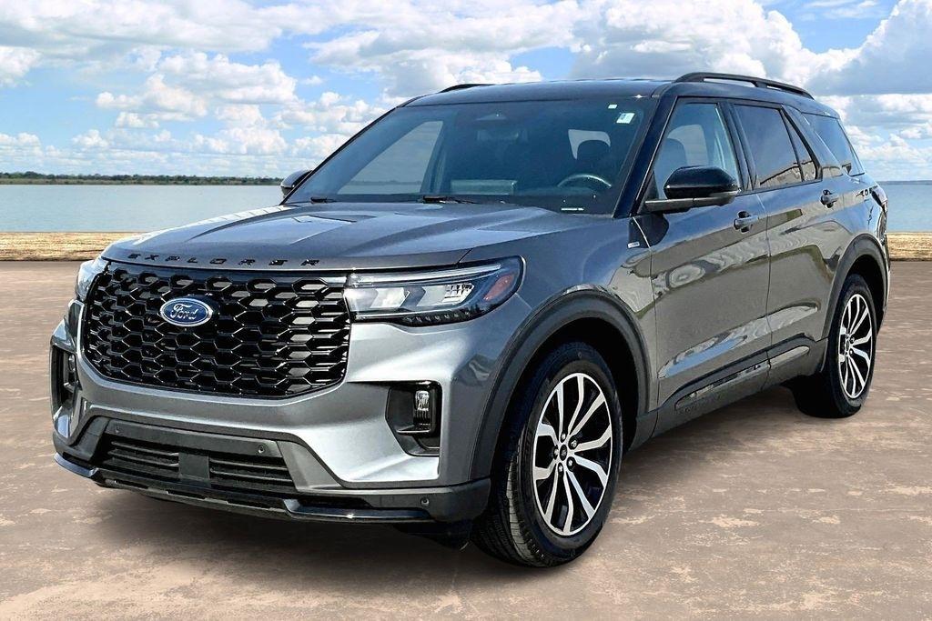 Ford Explorer ST-Line 2025