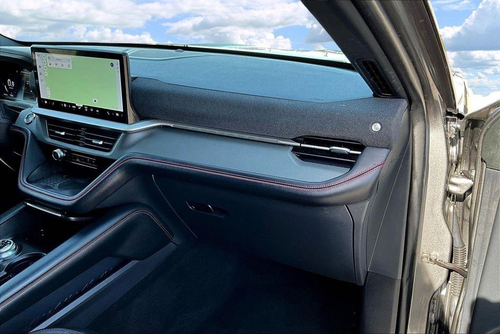 Ford Explorer ST-Line 2025
