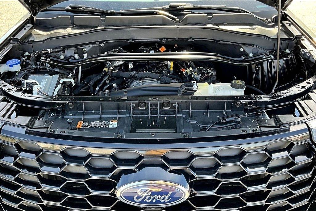Ford Explorer ST-Line 2025
