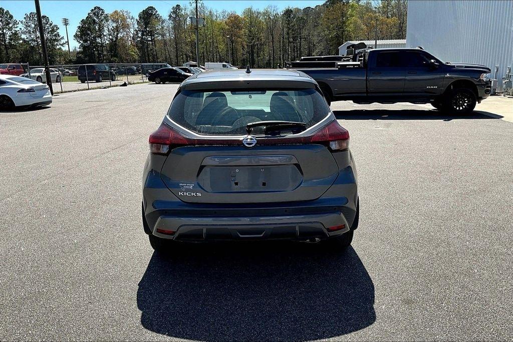 Nissan Kicks S 2021