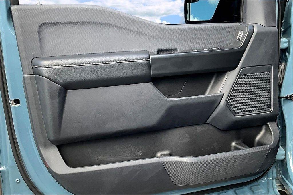Ford F-150 Lariat SuperCrew 5.5-ft. Bed 4WD 2023