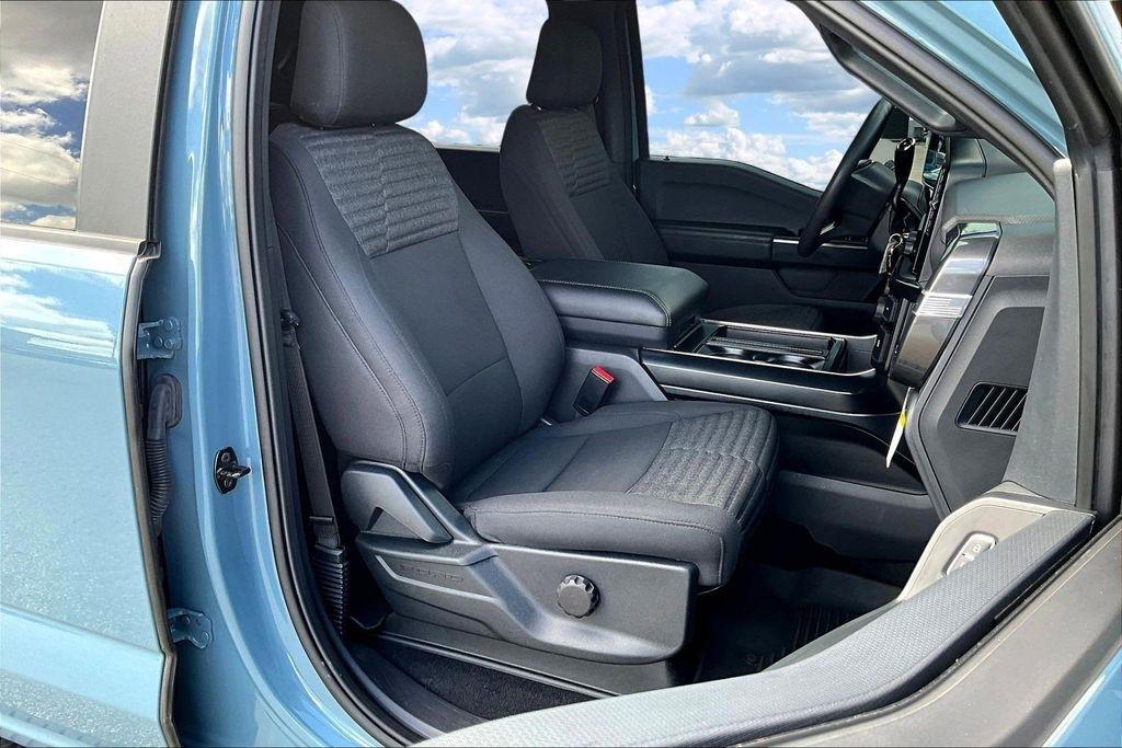 Ford F-150 Lariat SuperCrew 5.5-ft. Bed 4WD 2023