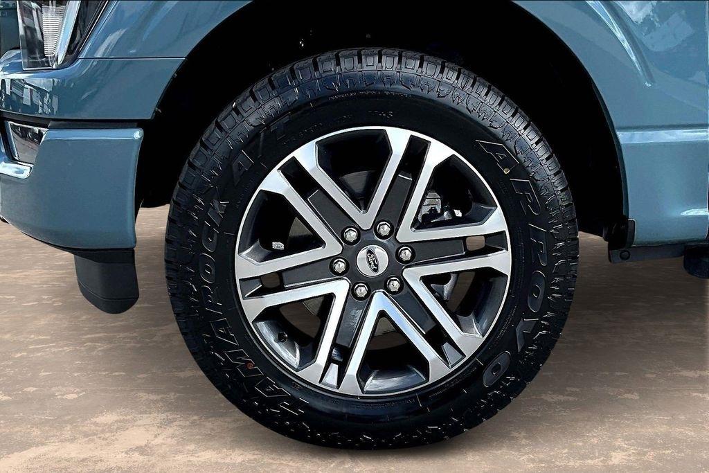 Ford F-150 Lariat SuperCrew 5.5-ft. Bed 4WD 2023