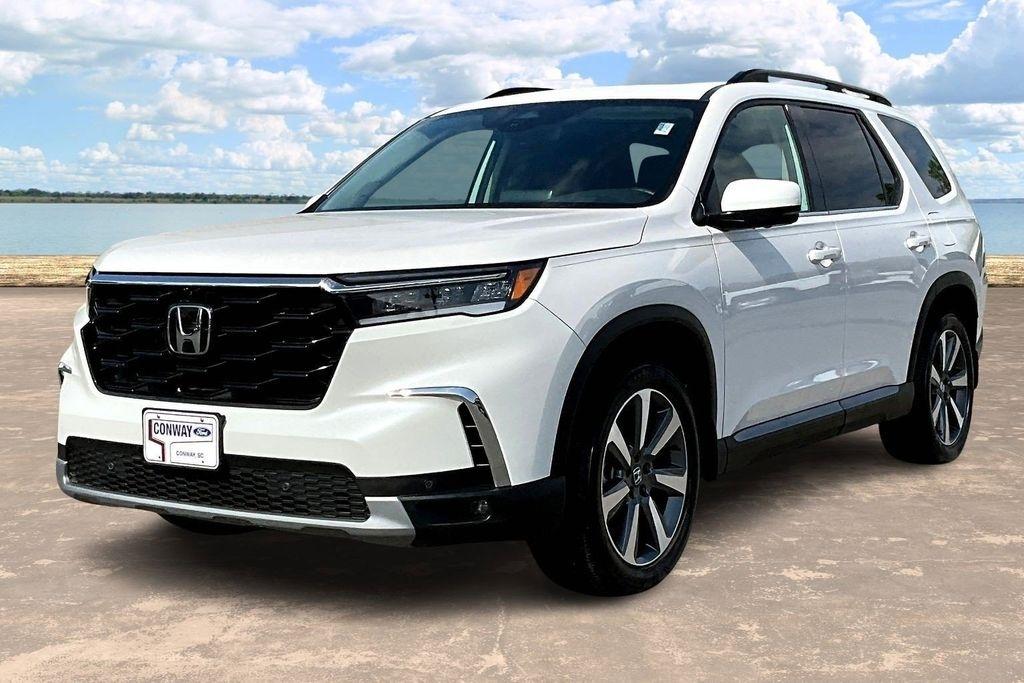 Honda Pilot Elite AWD 2025