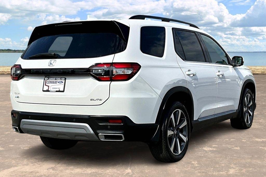 Honda Pilot Elite AWD 2025