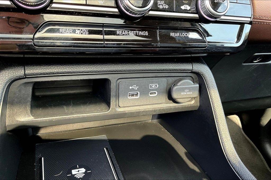Honda Pilot Elite AWD 2025