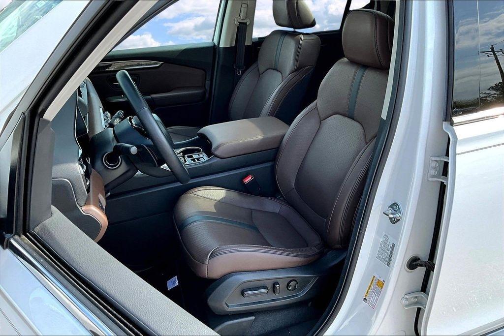 Honda Pilot Elite AWD 2025