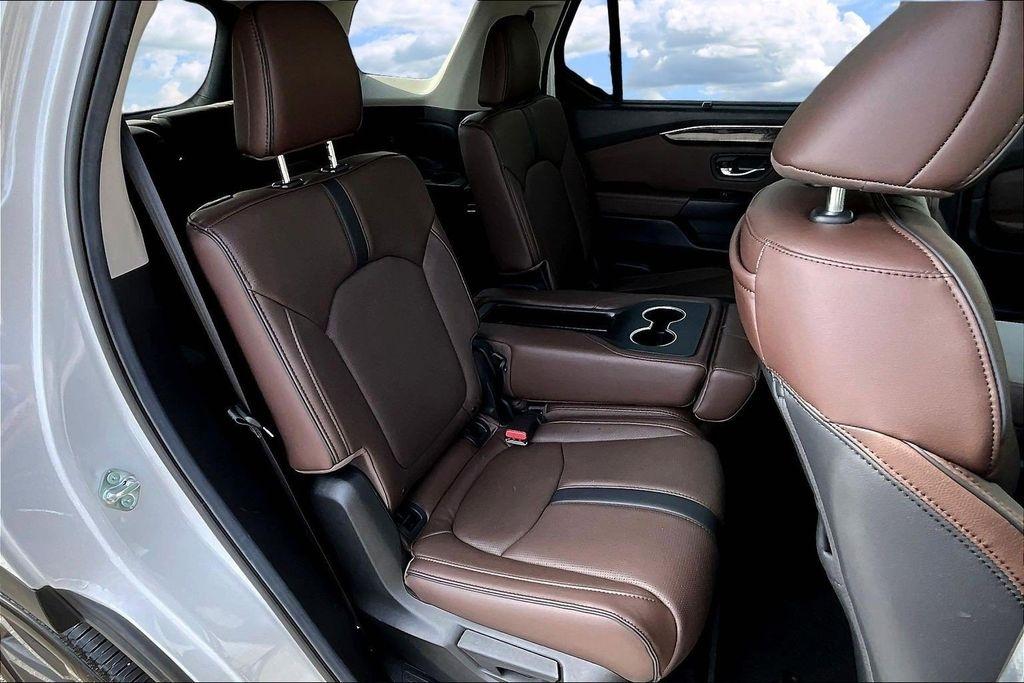 Honda Pilot Elite AWD 2025