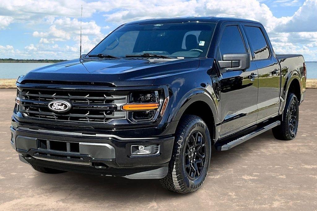 Ford F-150 XLT SuperCrew 4WD 2024