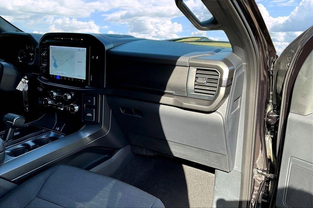 Ford F-150 XLT SuperCrew 4WD 2024