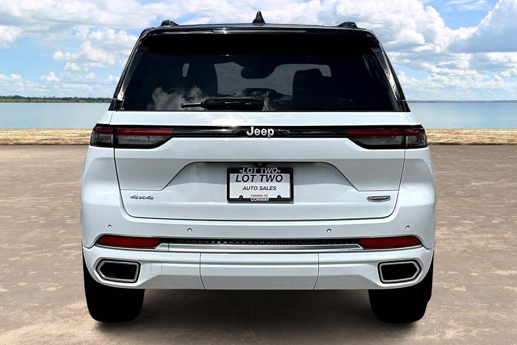 Jeep Grand Cherokee Summit 4WD 2024