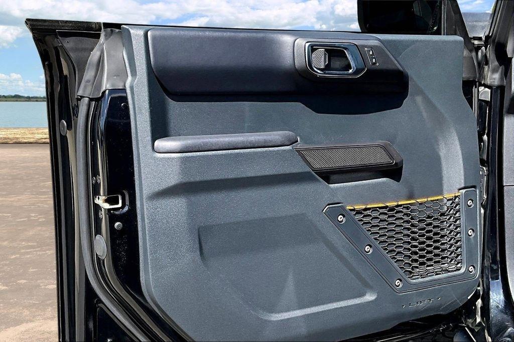 Ford Bronco Badlands 4-Door 2024